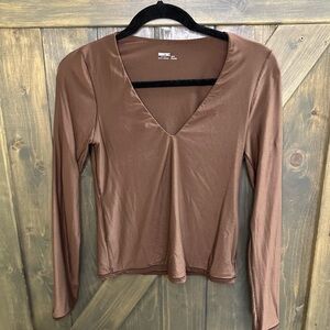 SMOOTHEZ by Aeire Real Good Long Sleeve Plunge Top